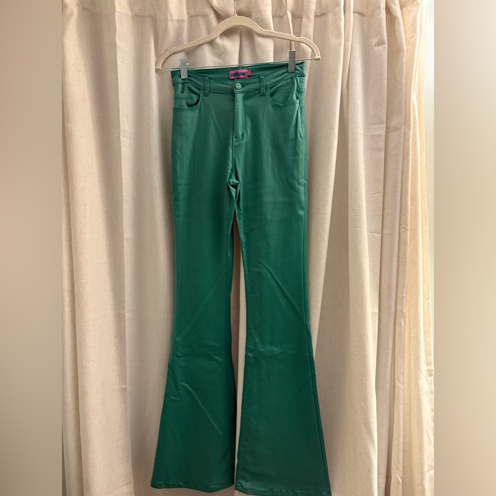 Edikted Vibrant Green High-Waist Pants